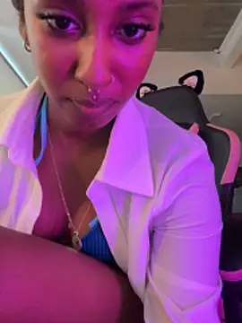 Your_Paris live sex cam