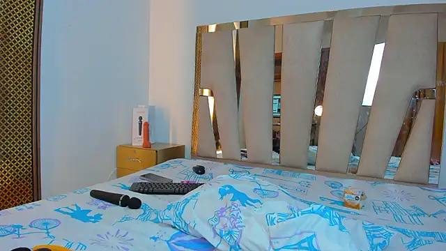 KarlieMoore's cam snapshot