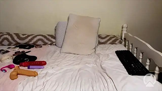 Jasmmine74's cam snapshot