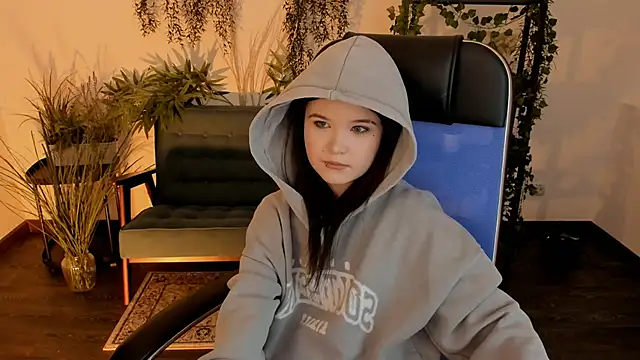 Elainebeness live sex cam