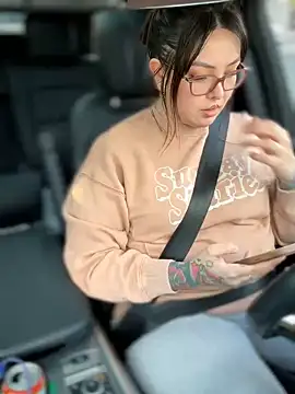 LunaMaeX0 live sex cam