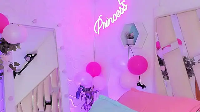 AmberCollens live sex cam