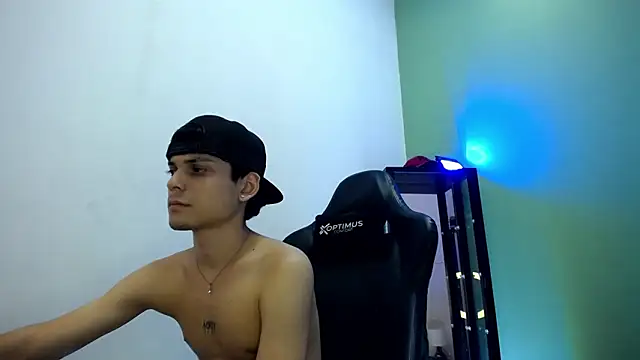 dilan_hott_ live sex cam