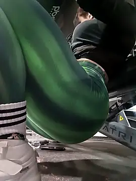 Mishchelle_Zakii's cam snapshot