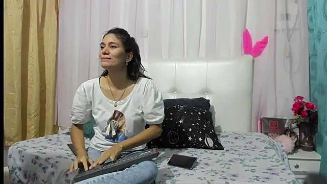 ANGELA_AND_BRACK's cam snapshot