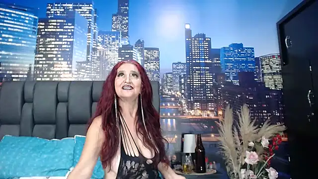 Lucy_mature8's cam snapshot