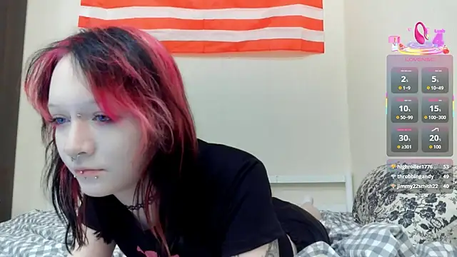 Shine_Luna's cam snapshot