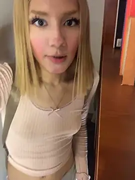 SweetBunnyGF's cam snapshot