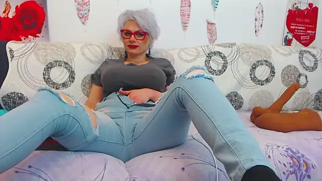 GORGEOUS_GIRL_WOW_'s cam snapshot