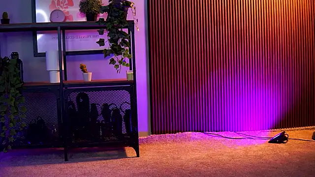 RavennaDArcy's cam snapshot