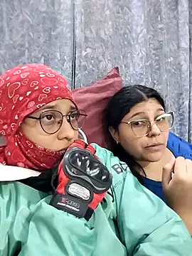 AddisonAndCouple's cam snapshot