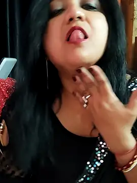 horny_lizia's cam snapshot