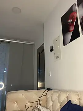 Dakota_Browns live sex cam