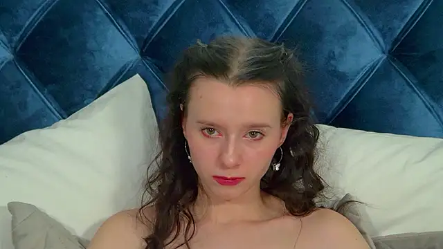 ArinaKubrick's cam snapshot