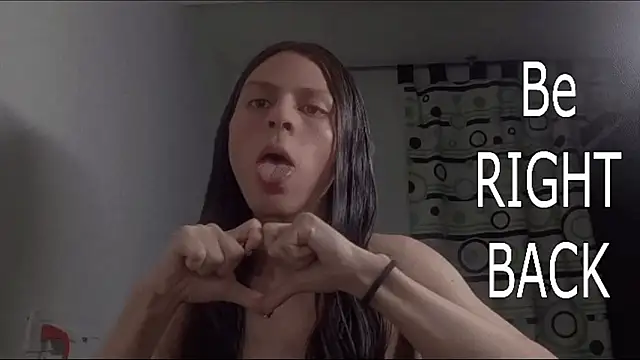 Petite-Goth live sex cam