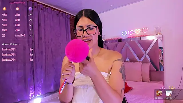 Babyvenu_tay live sex cam