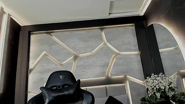 ChloeVixen live sex cam