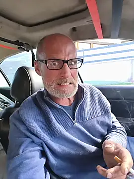 FloppyPickle4u's cam snapshot