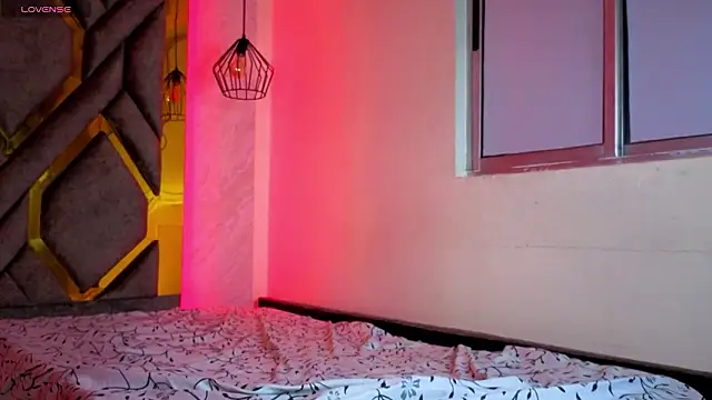 Luvienne's cam snapshot