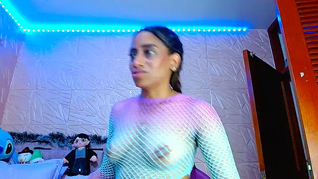 kendallsweet7 live sex cam