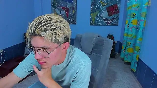 patrik_027's cam snapshot