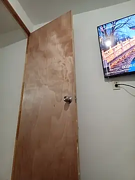 luna_pinky's cam snapshot