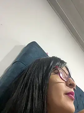 UAlyabaniat live sex cam