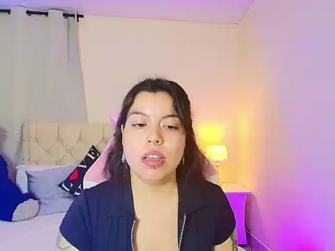 LillithRoses_'s cam snapshot