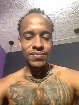 Salomon_koude live sex cam