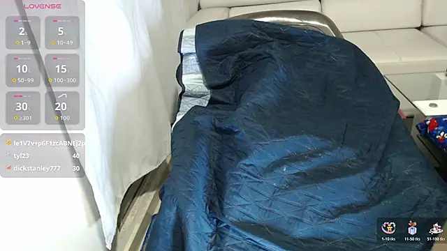 Tinymilf_'s cam snapshot