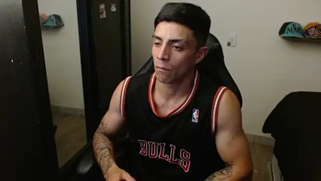 kv___xxx_'s cam snapshot