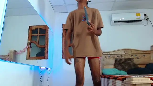 black_boy22_'s cam snapshot