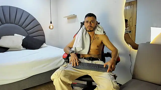 MatthewCullen's cam snapshot