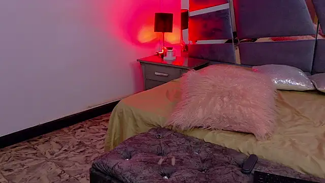 Scook_Gray_'s cam snapshot