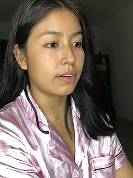 EmmaRossem live sex cam