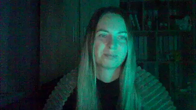 VikiLove765's cam snapshot