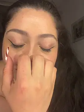 Amyy_1's cam snapshot