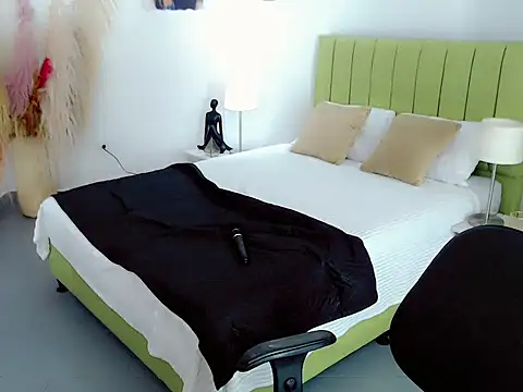 charlotte1_sweet live sex cam