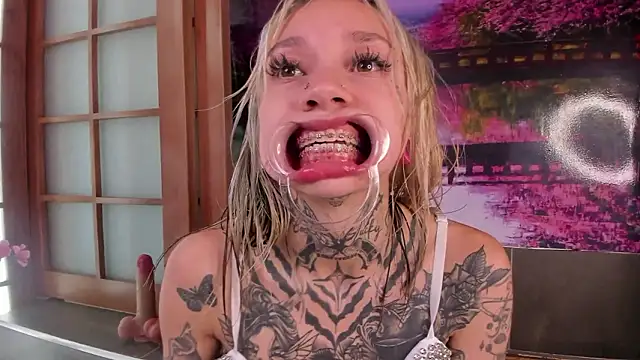 miss___angel's cam snapshot