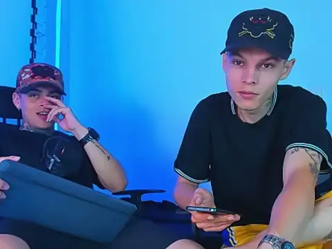 Thomas-Wil live sex cam