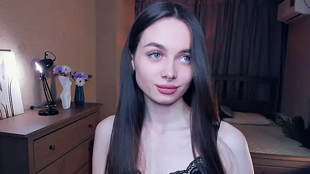 YvonneRobes's cam snapshot