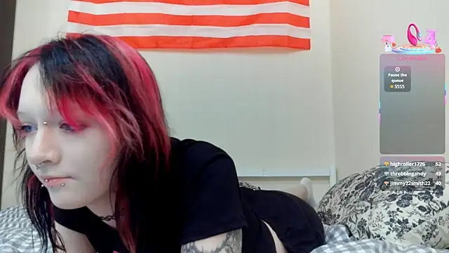 Shine_Luna's cam snapshot