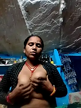 Panjaban_pooja's cam snapshot