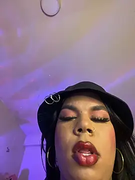 bywanda live sex cam