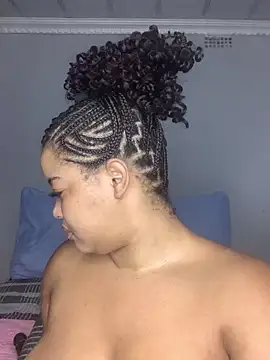 sexytinashe21 live sex cam