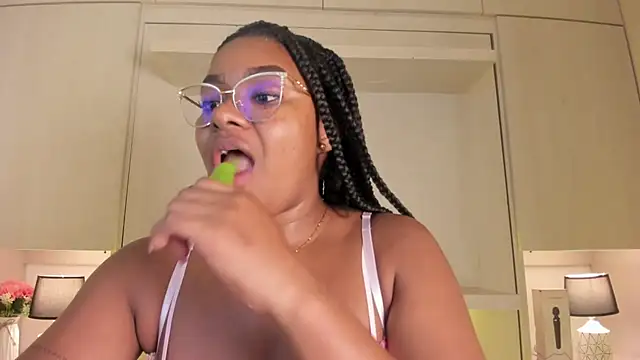 tamaraa_smiith live sex cam