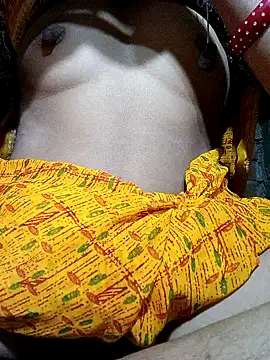 Hot--Shivani live sex cam