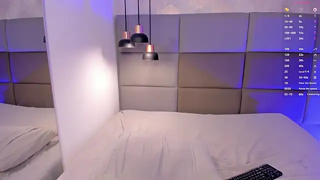 Emily_luve's cam snapshot