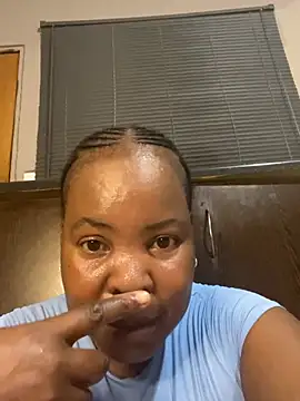 SweetCandy84 live sex cam