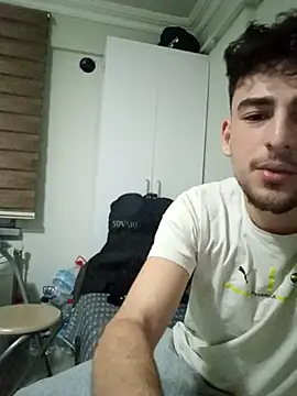 Yasinyasin7 live sex cam